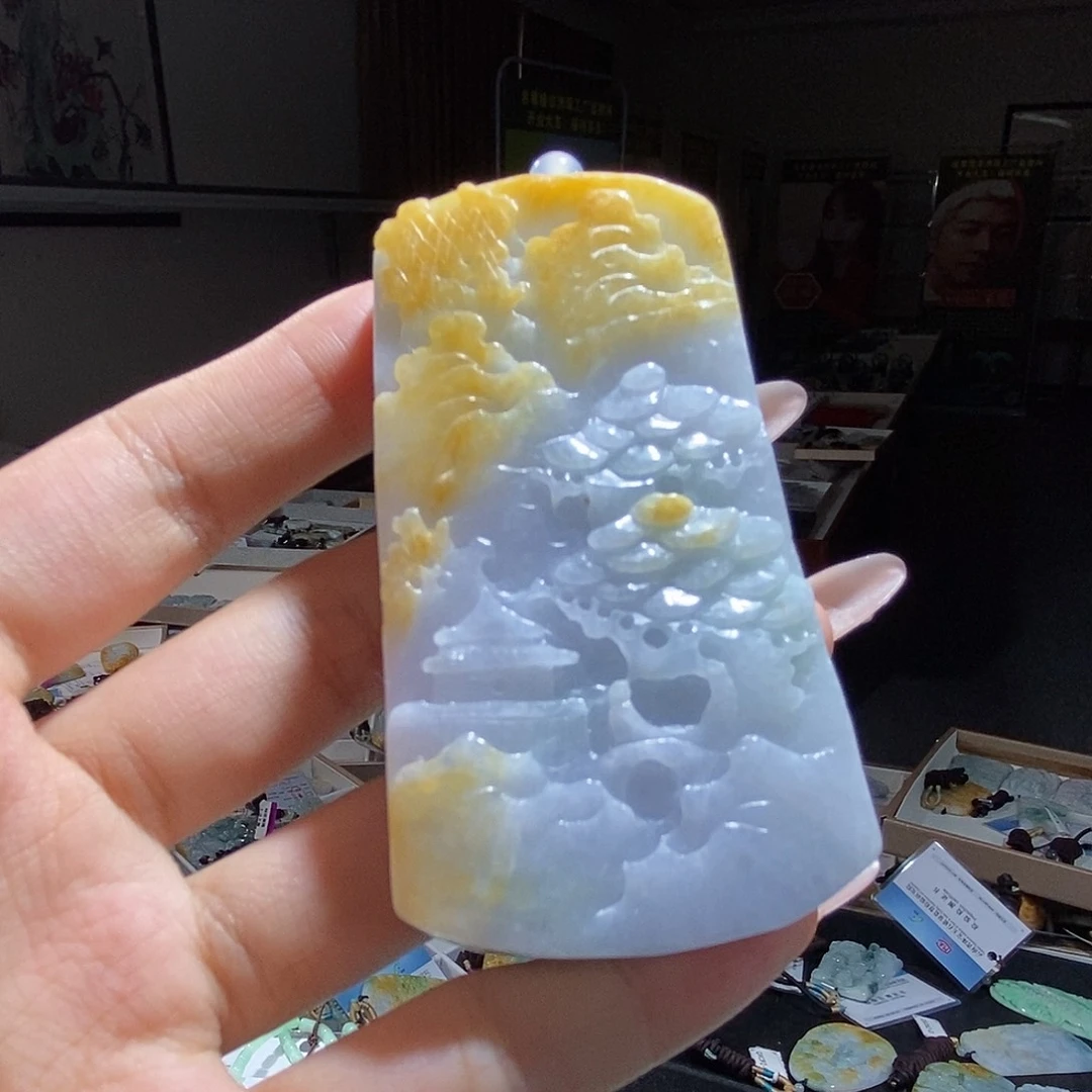 翡翠未镶嵌颈饰翡翠