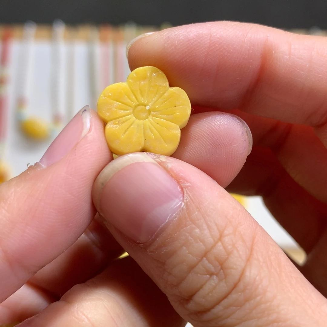 蜜蜡未镶嵌手链特价