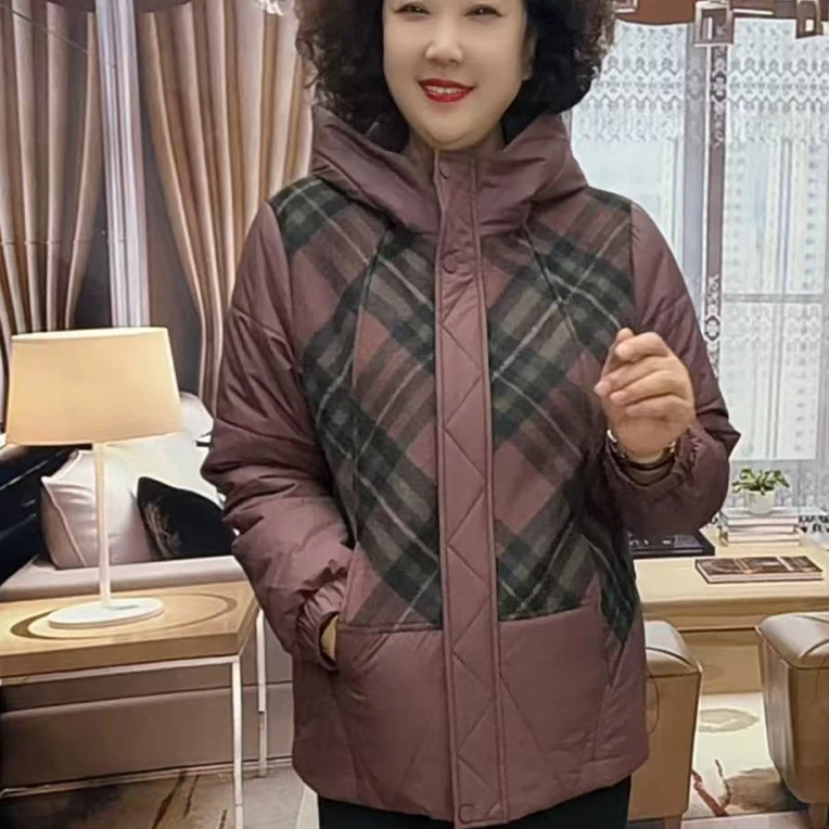 82512新款优雅中老年妈妈拼接格加厚宽松大码短款棉服外套