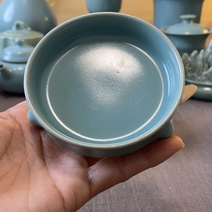 瓷片三足洗一一一一一一一