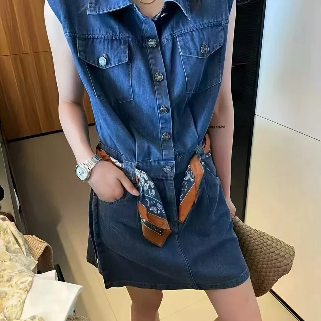 25夏上新复古排扣洗水牛仔连衣裙配丝巾2075