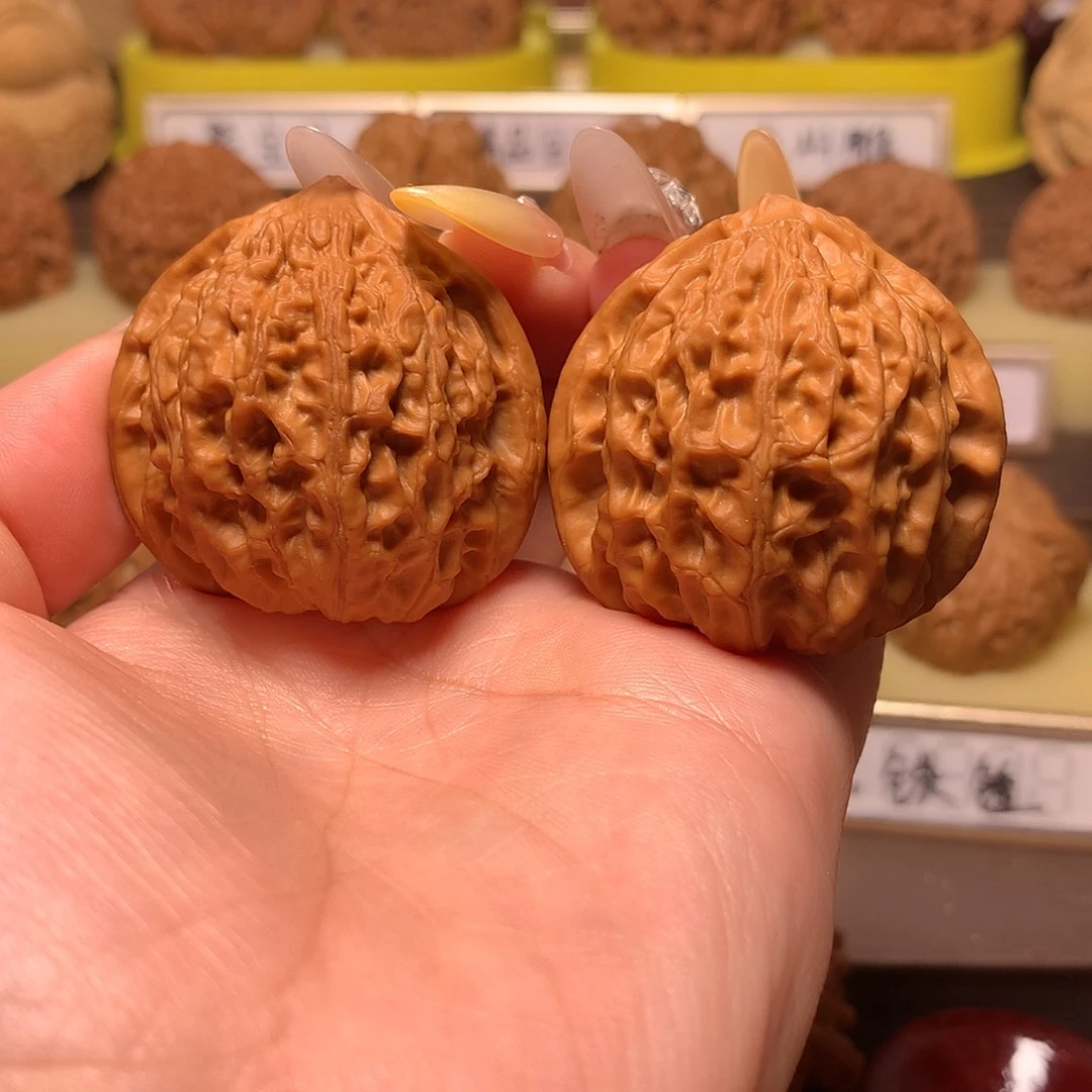 吊坠文玩核桃金牛40全品