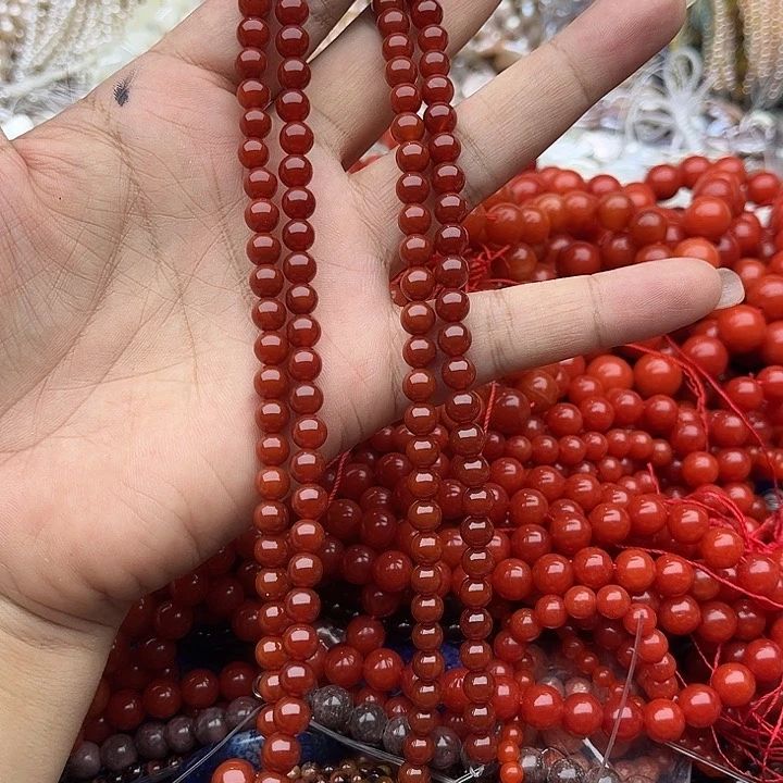 玛瑙/玉髓未镶嵌珠宝半成品一条6mm南红