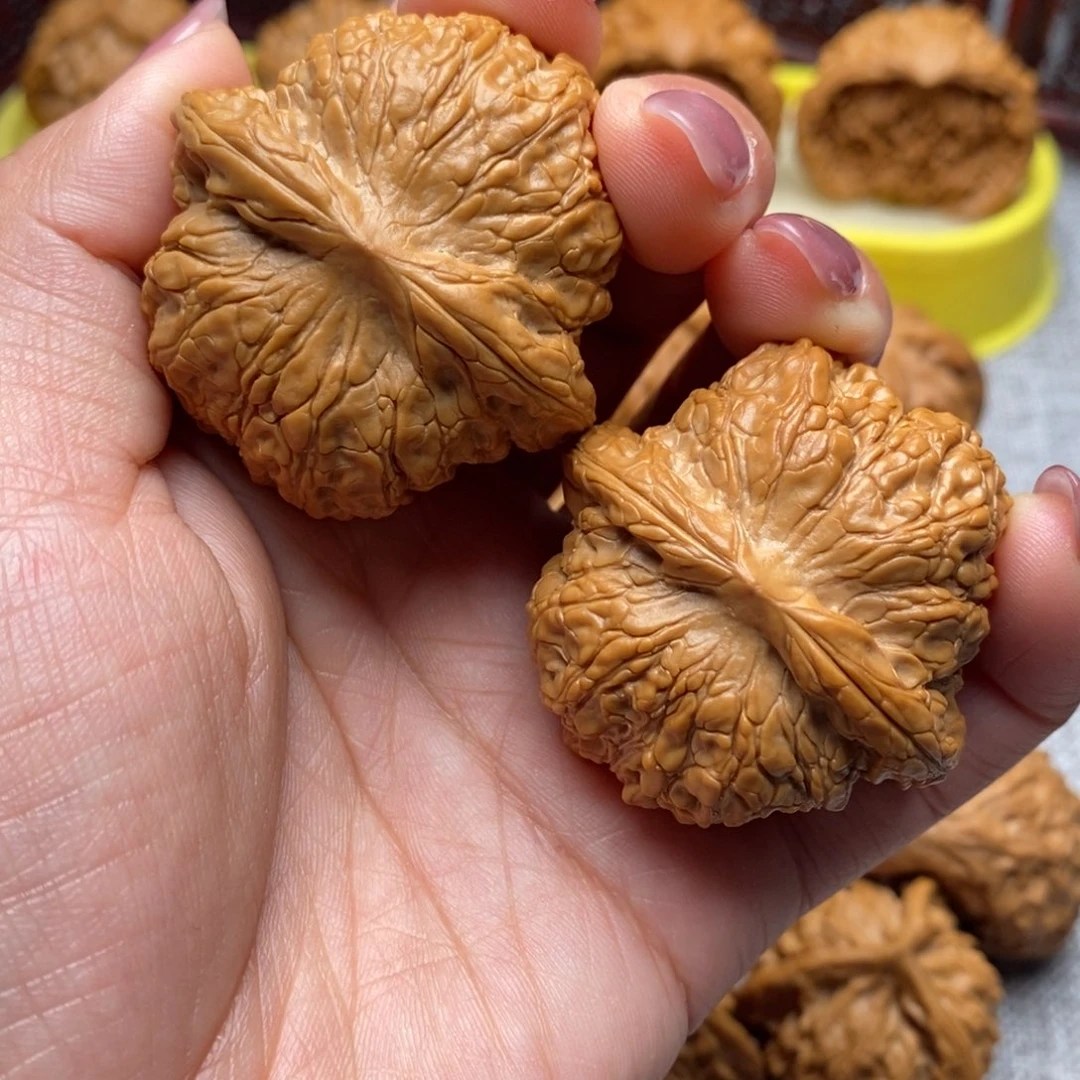 文玩核桃把件血麒麟42全