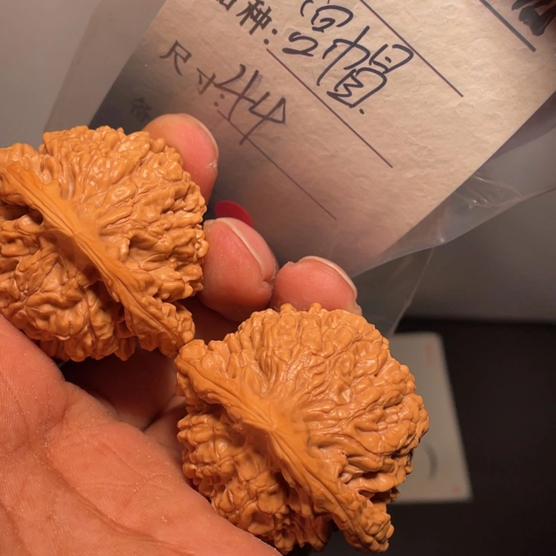 文玩核桃吊坠文玩核桃