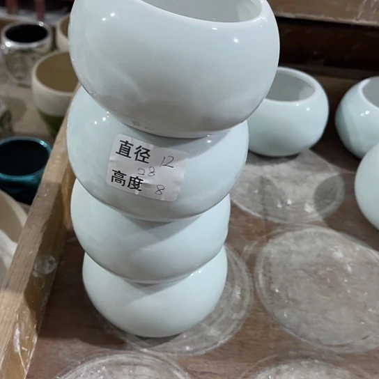 多肉绿植陶瓷花盆9.9包邮，有孔