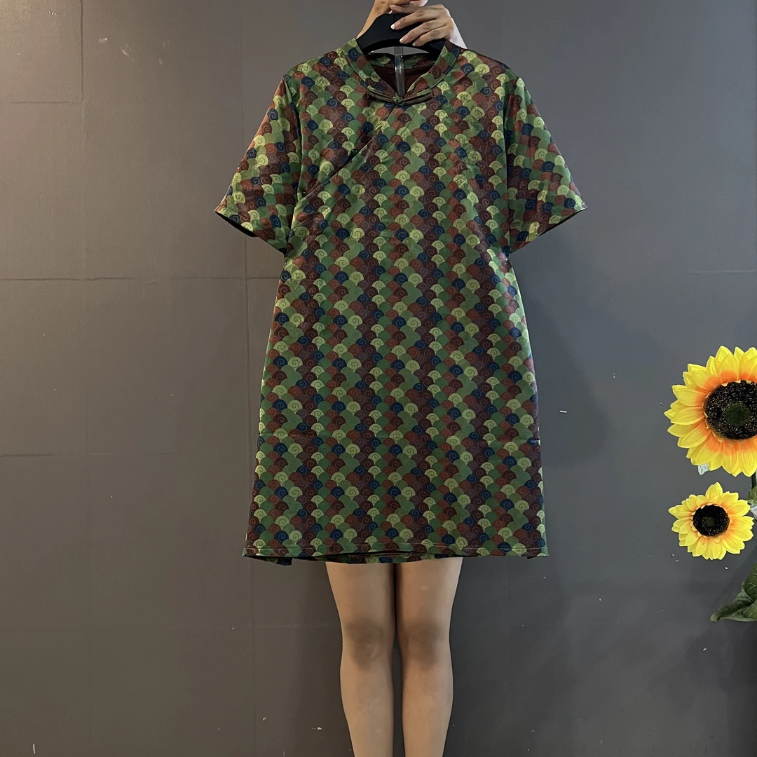 中国风复古盘扣宽松圆领时尚印花遮肚显瘦大码连衣裙