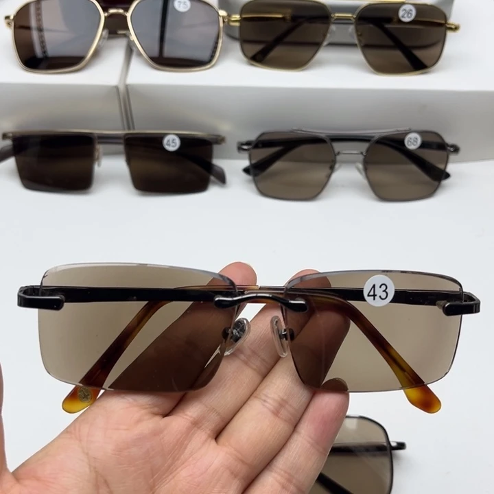 无框中茶色商务，43