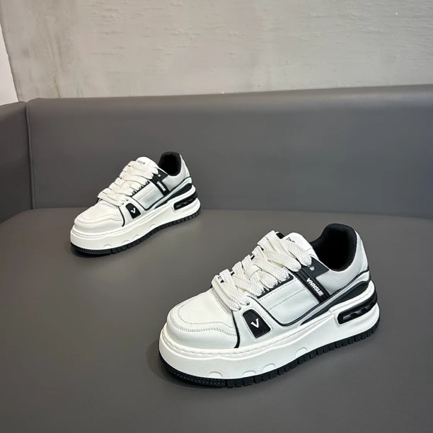 男士休闲板鞋2025春季低帮百搭学生滑板鞋韩版潮牌青年时尚运动鞋