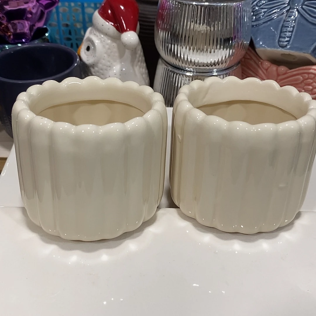摆件陶盆有孔 瑕疵介意勿拍
