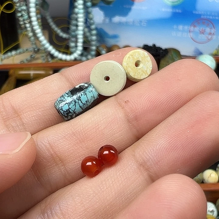 未镶嵌配饰瑕疵南红玛瑙