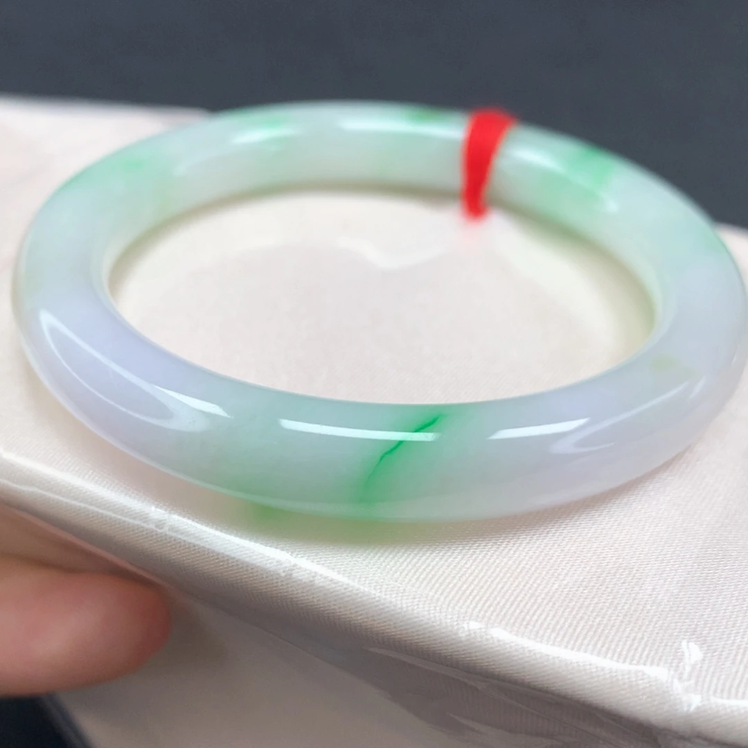 未镶嵌手镯翡翠，34号圆条