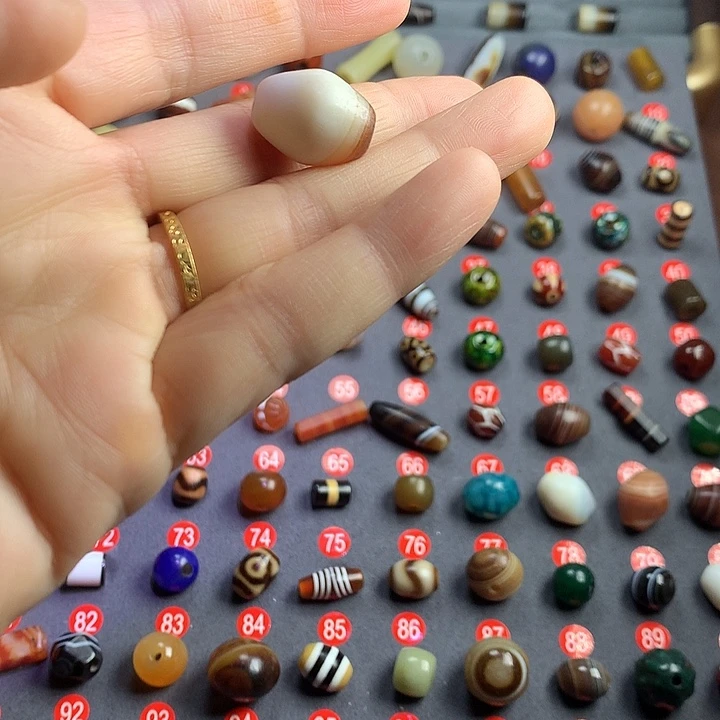 未镶嵌玛瑙/玉髓珠宝半成品