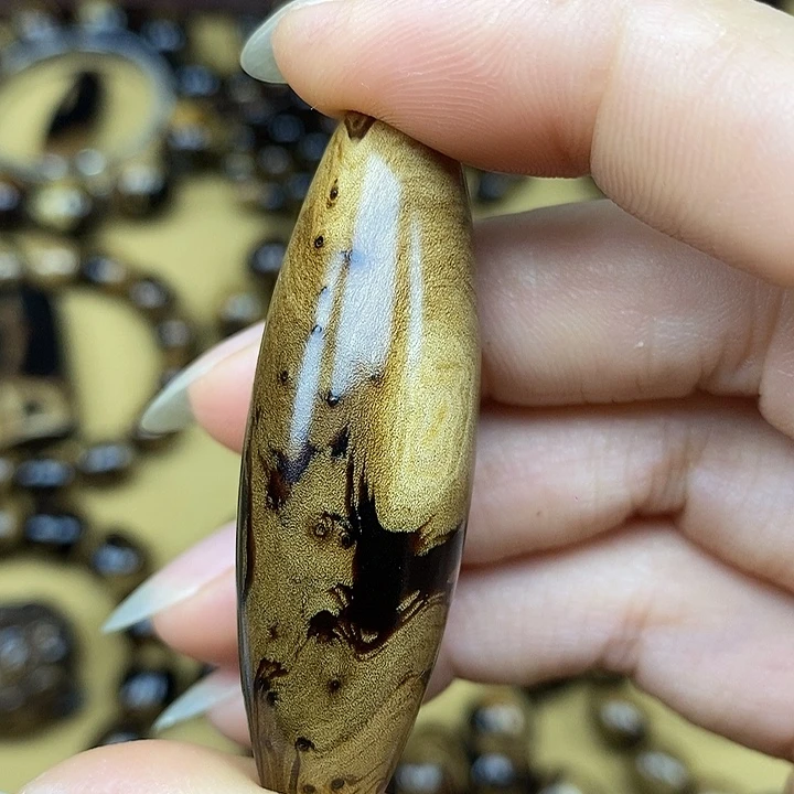 香榧木精品血柳桶珠