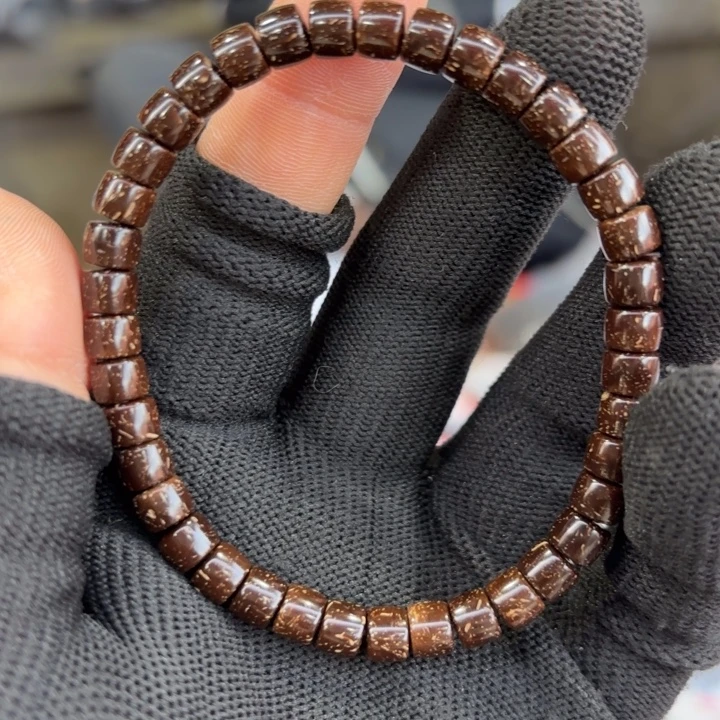 猴头核桃吊坠65椰蒂手串全品