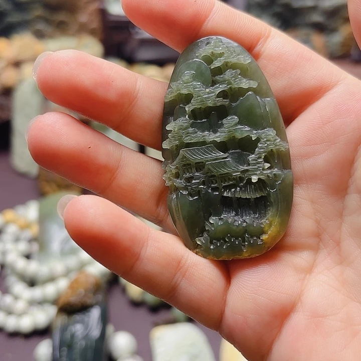 岫岩河磨玉（透闪石质玉）未镶嵌挂件