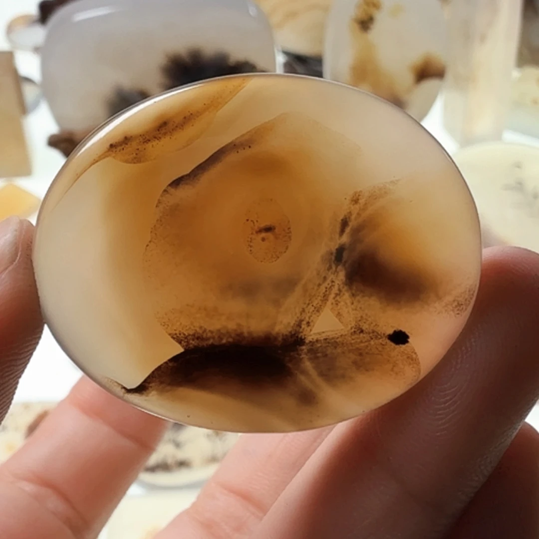 玛瑙/玉髓未镶嵌珠宝半成品