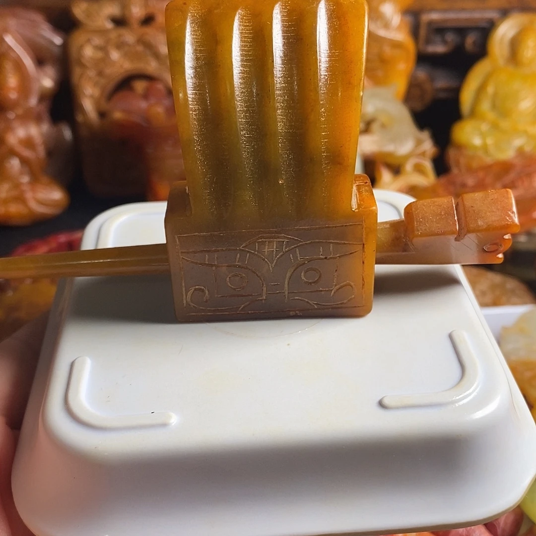 岫岩老玉（透闪石质玉）未镶嵌挂件