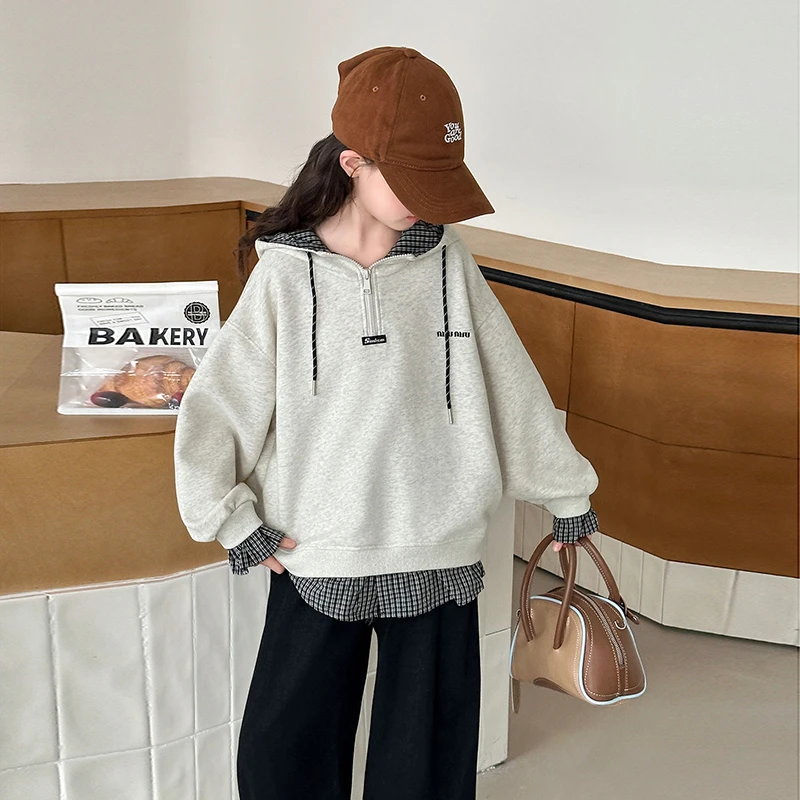 女童秋季休闲卫衣2025新款中大儿童春秋款时髦洋气连帽假两件上衣