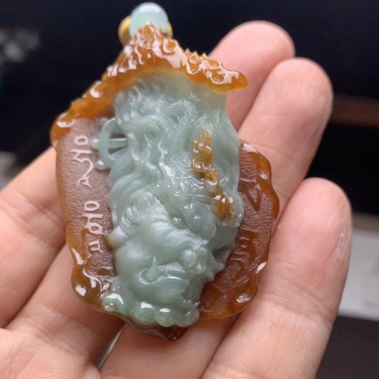 缅甸翡翠特色黄翡《一念之间》不动明王佛像巧雕大日如来佛男士吊坠