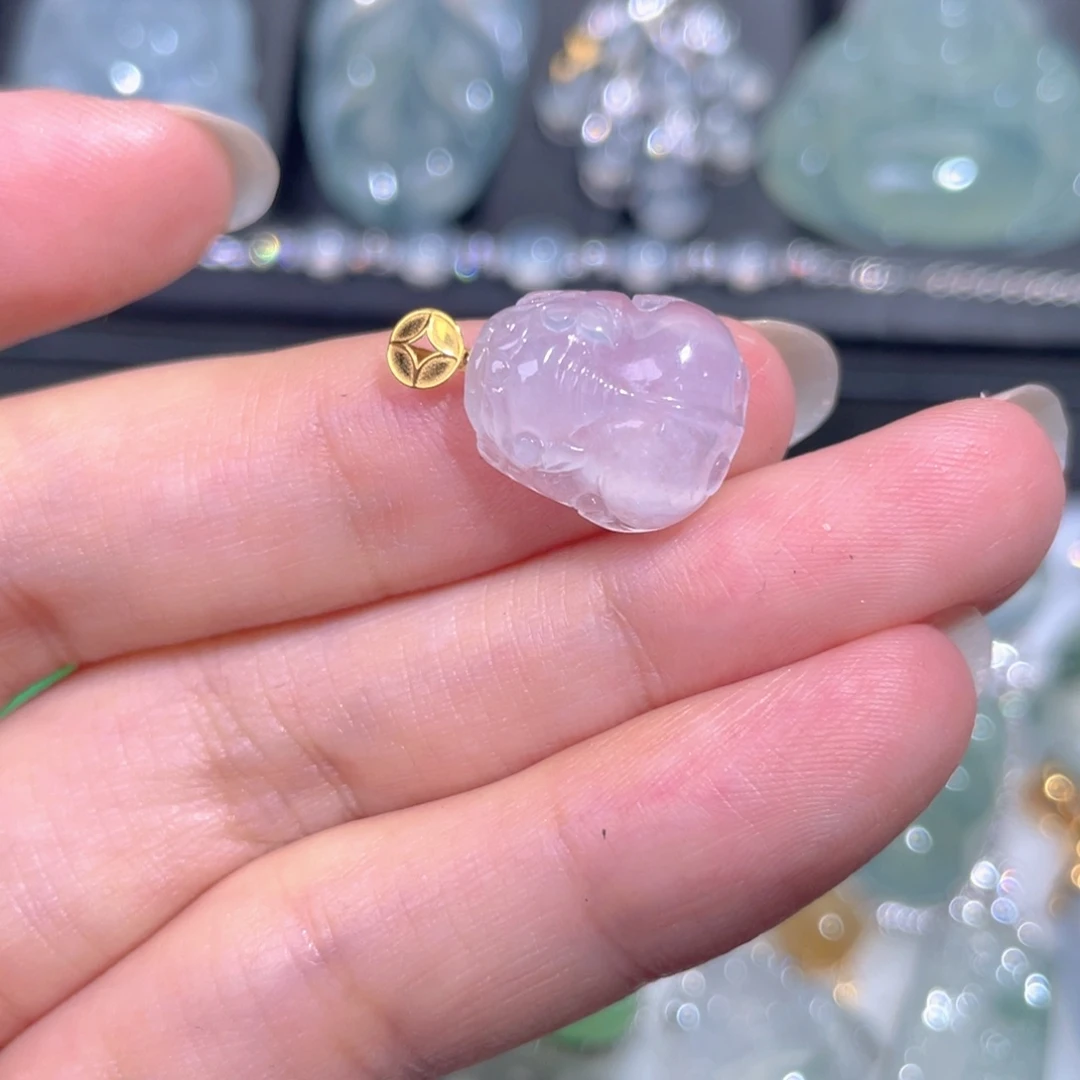 颈饰18K金镶嵌翡翠翡翠
