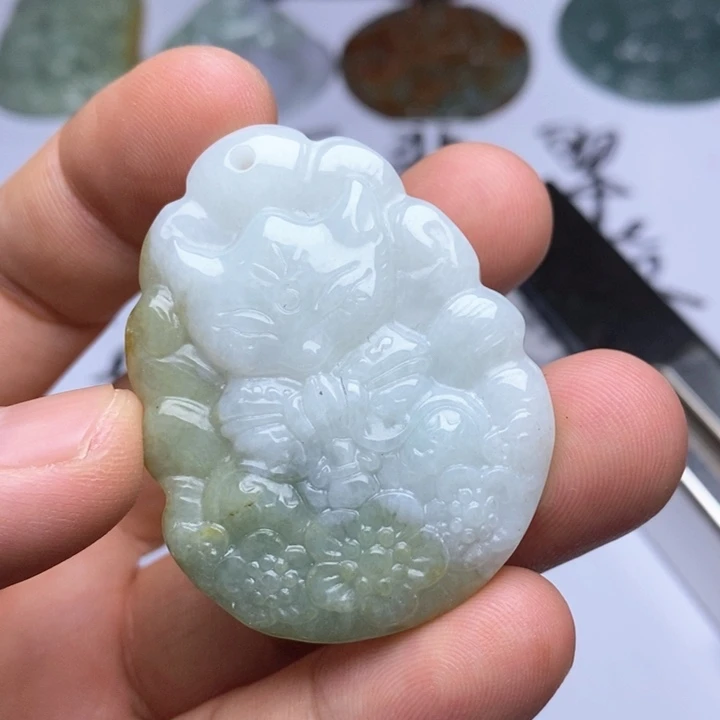 颈饰未镶嵌翡翠翡翠