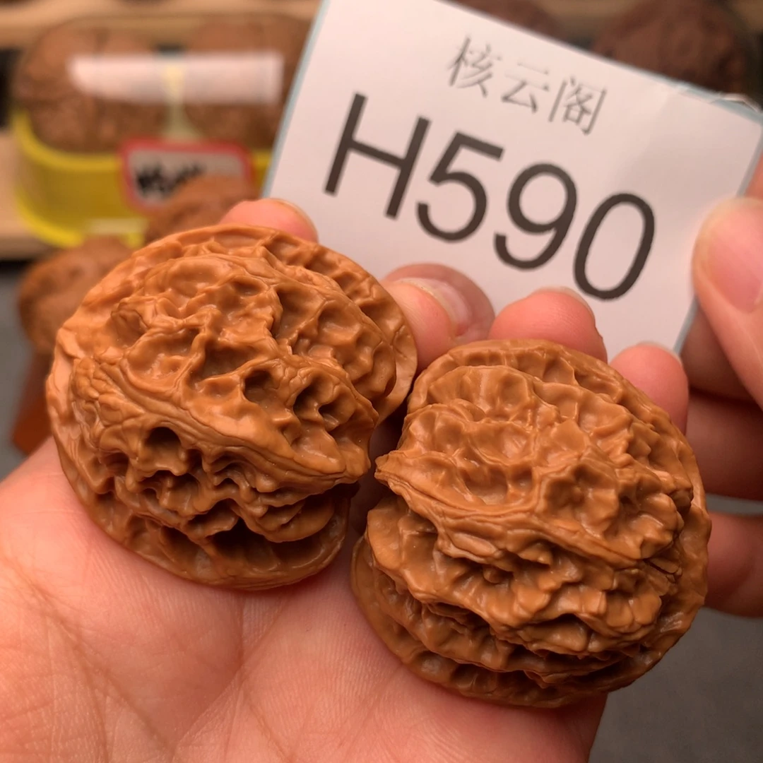 吊坠文玩核桃39原桩苹果园