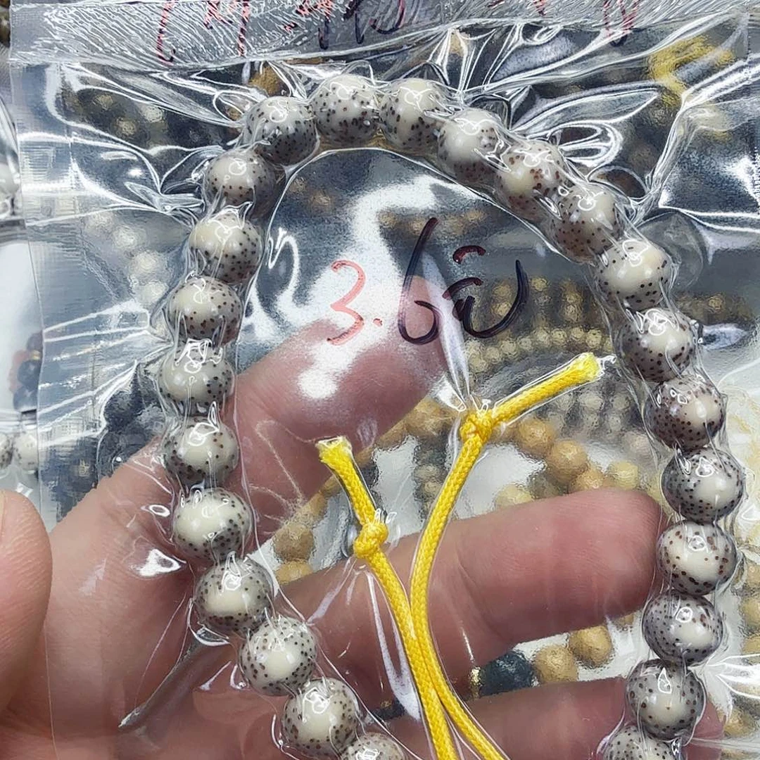 星月菩提手串2星月菩提0.9圆手持