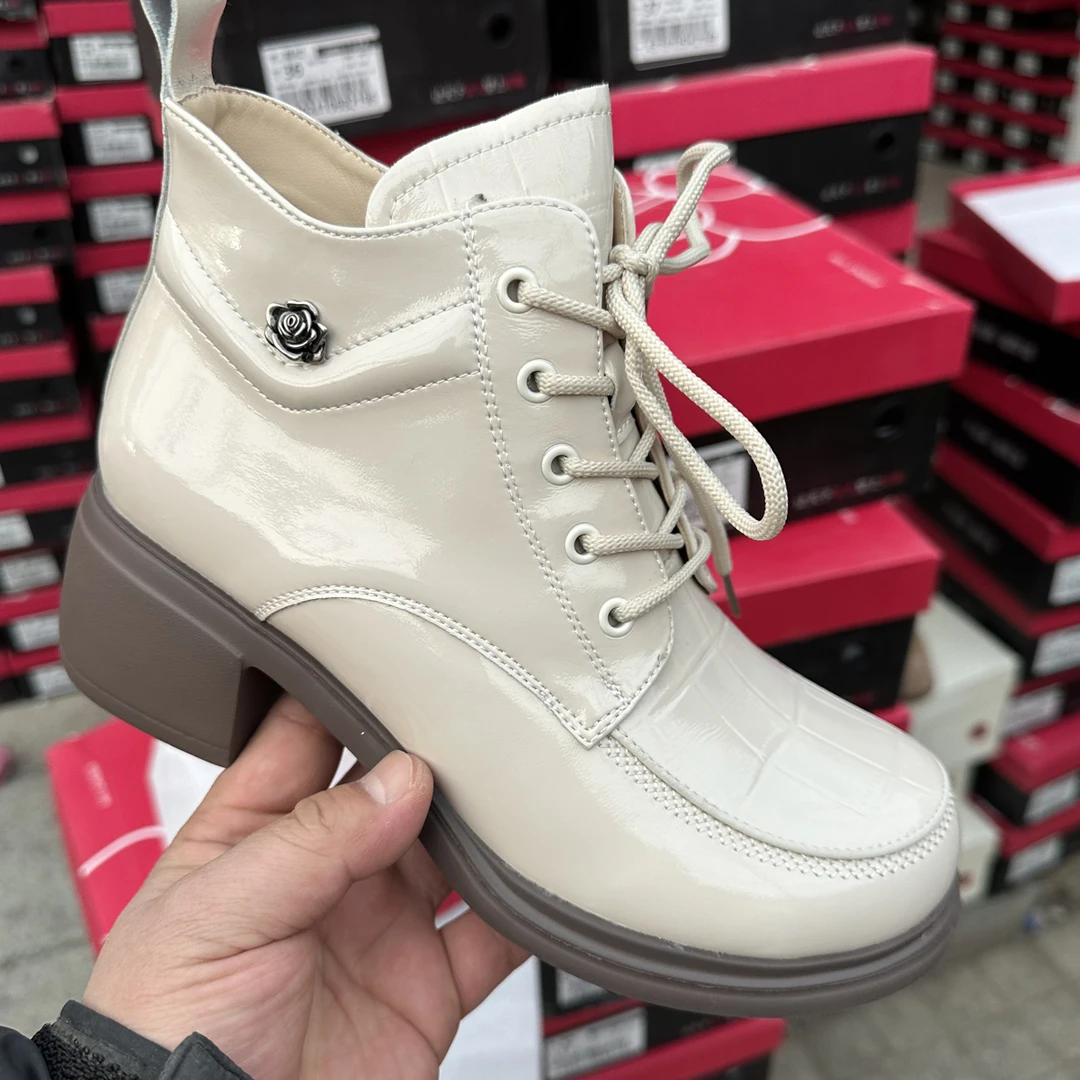 B2352加绒时尚厚底短靴