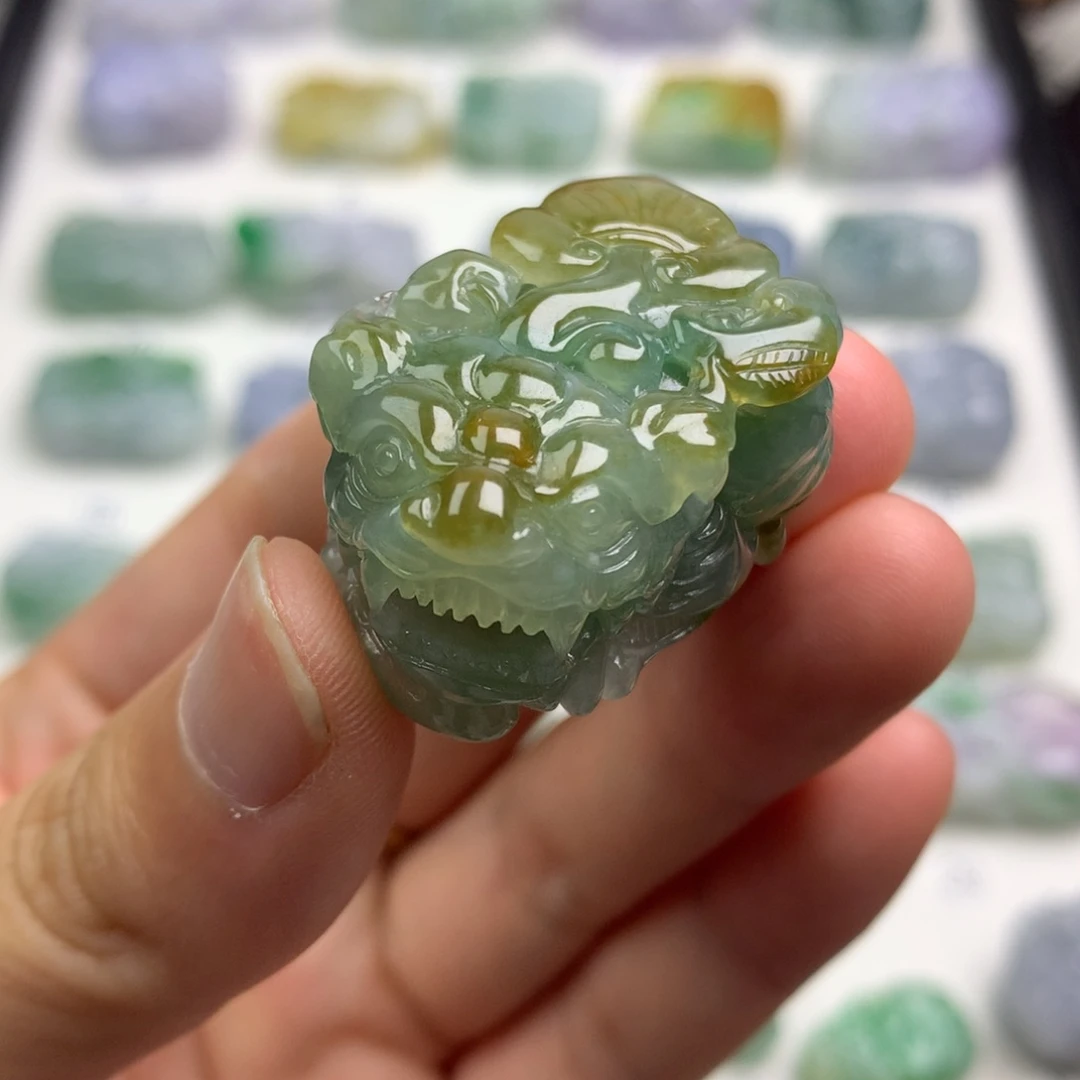 翡翠未镶嵌吊坠(不含链)哈*天然缅甸翡翠貔貅吊坠