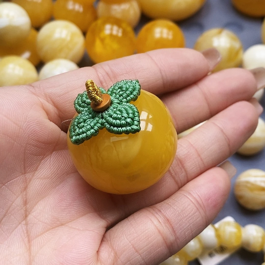 蜜蜡未镶嵌珠宝奇石