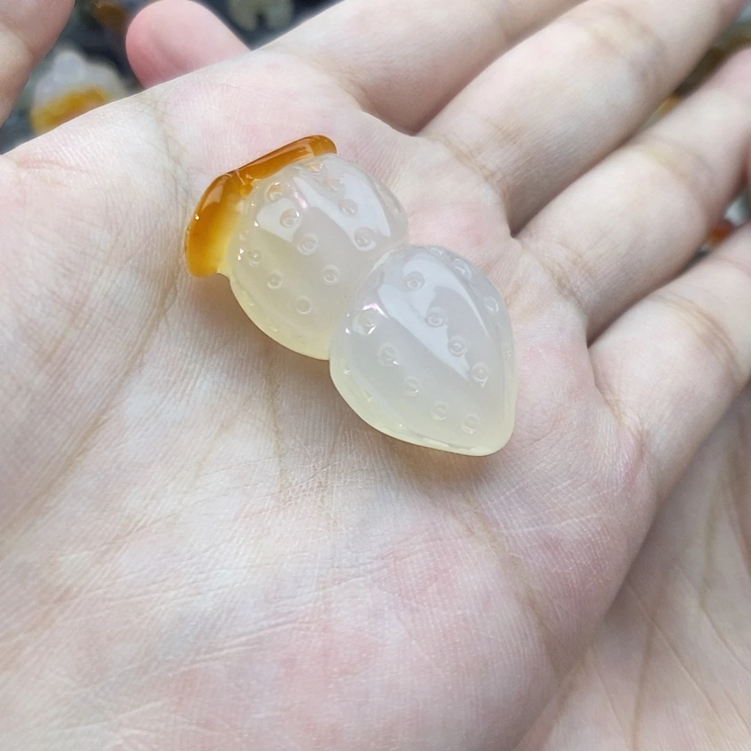 未镶嵌颈饰玛瑙/玉髓