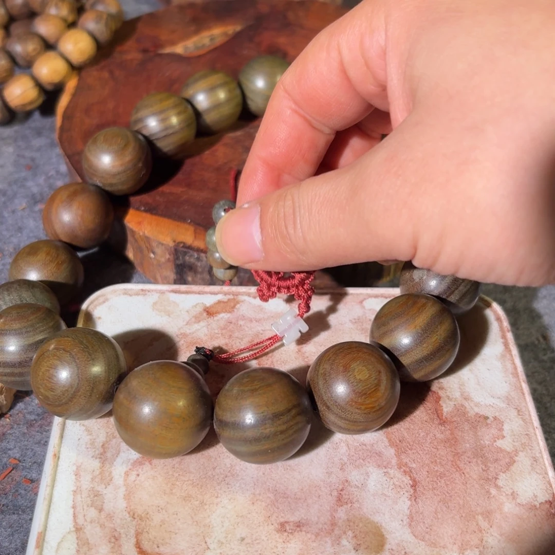 维腊木（绿檀）2.5手持