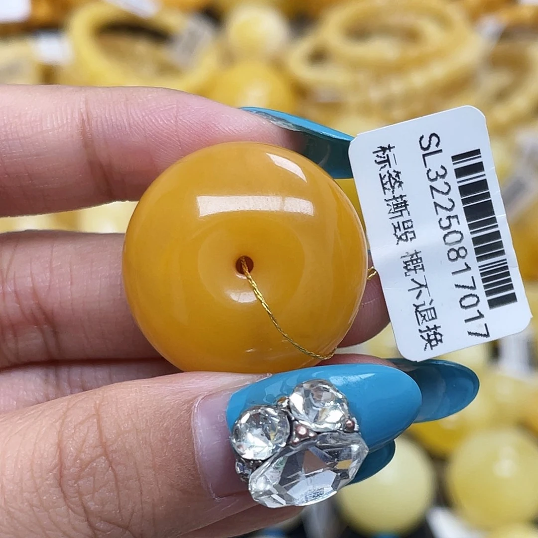 蜜蜡未镶嵌珠宝奇石25.5mm扣子