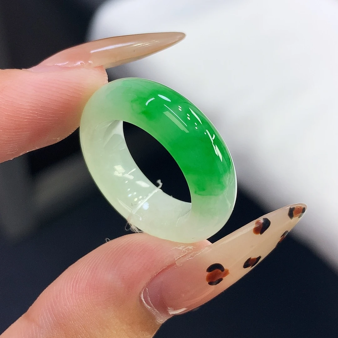 翡翠未镶嵌戒指12号