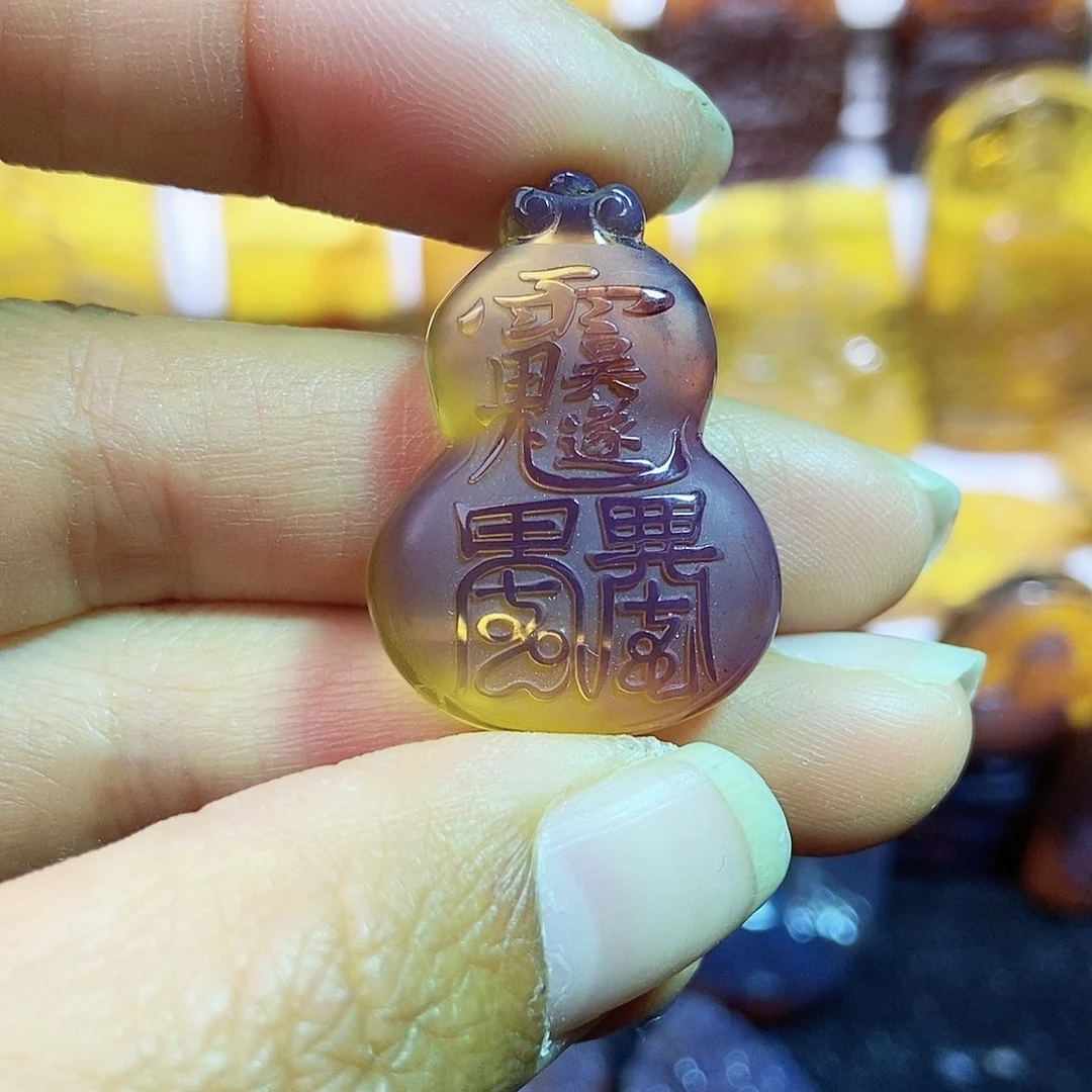 琥珀颈饰未镶嵌将军葫芦53号