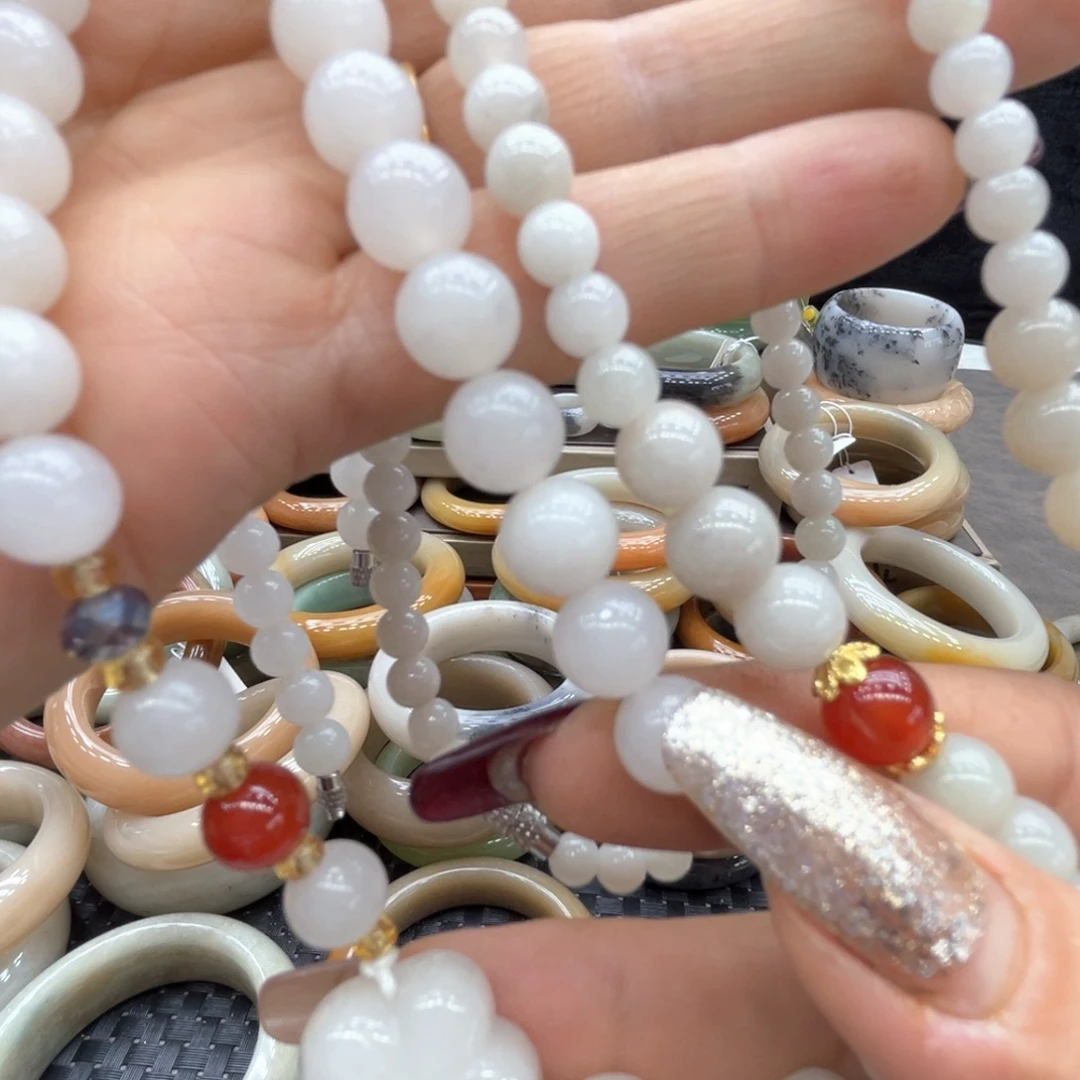 夢***影石英质玉未镶嵌手镯