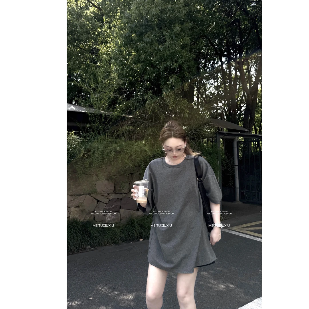 【阿乐家】大码微胖“极简主义”韩版廓形大版纯色基础显瘦短袖T恤