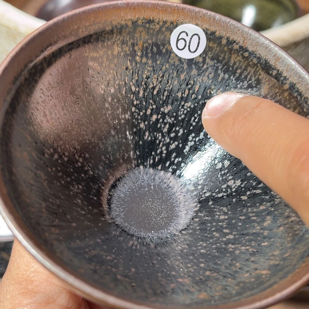 茶盏义兴龙窑坚持真柴烧微瑕