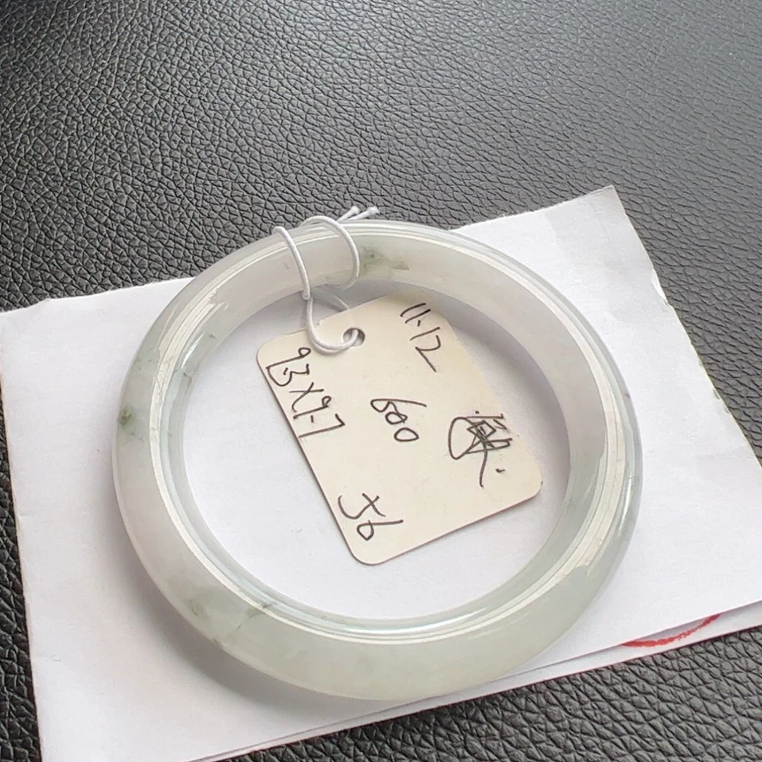 翡翠未镶嵌手镯56