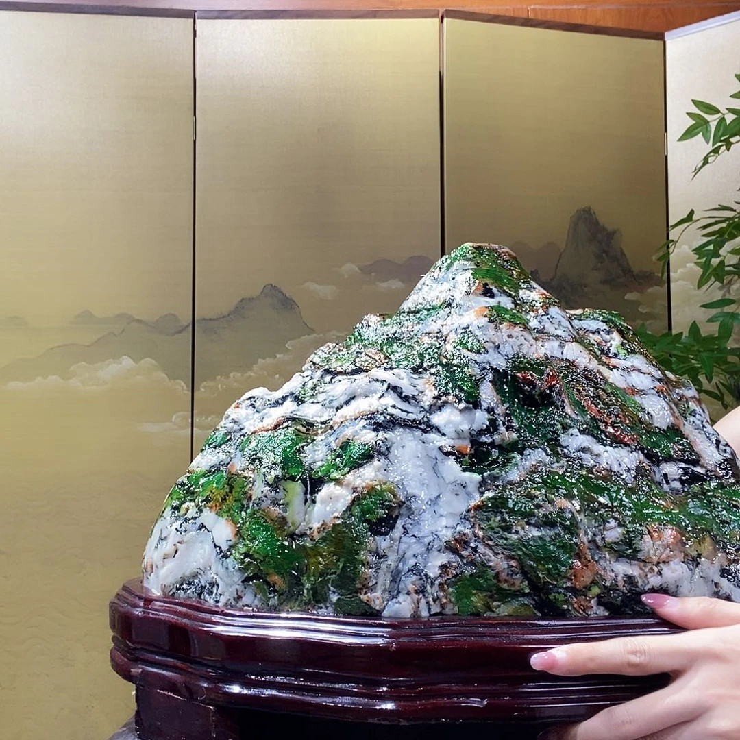 石材山水画作品七彩石