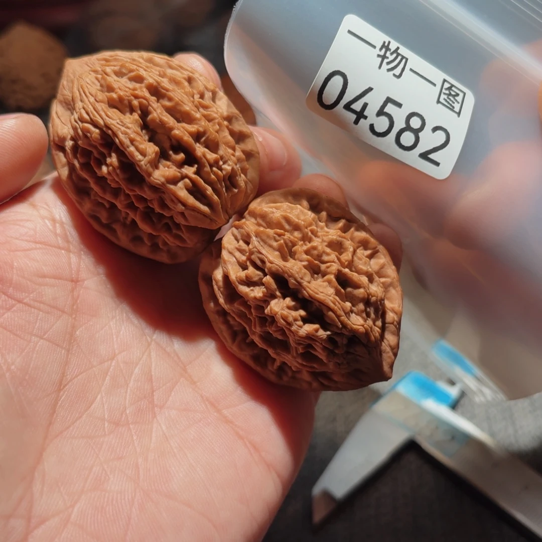 把件文玩核桃虎头