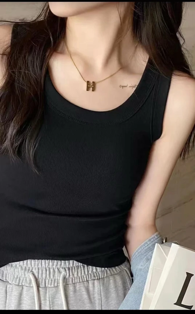 宽松高弹吊带背心舒适百搭简约打底上衣