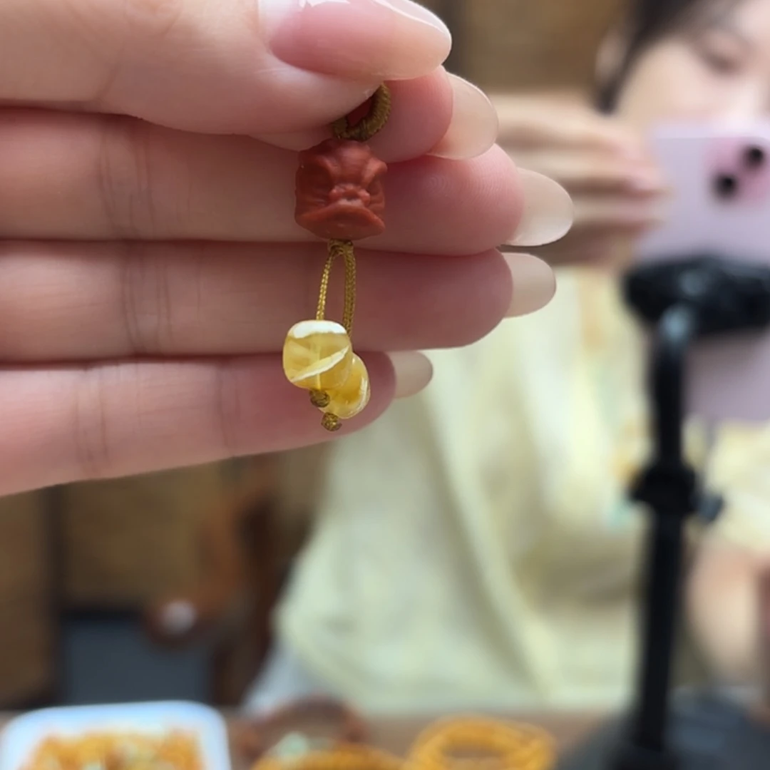 用***9南红玛瑙未镶嵌手链福利