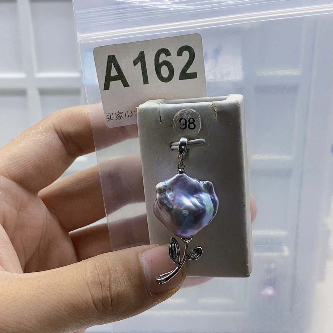 颈饰合金淡水珍珠