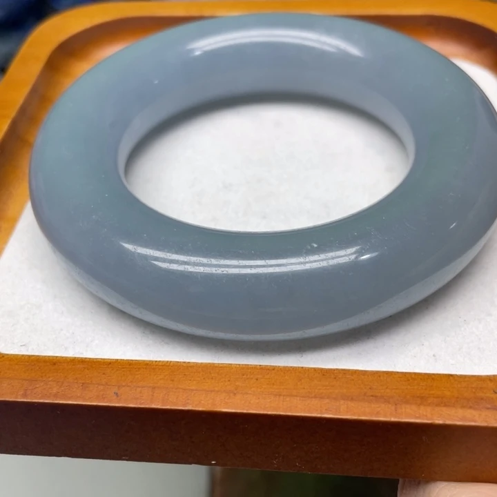 石英质玉未镶嵌珠宝半成品天晴冻53口径