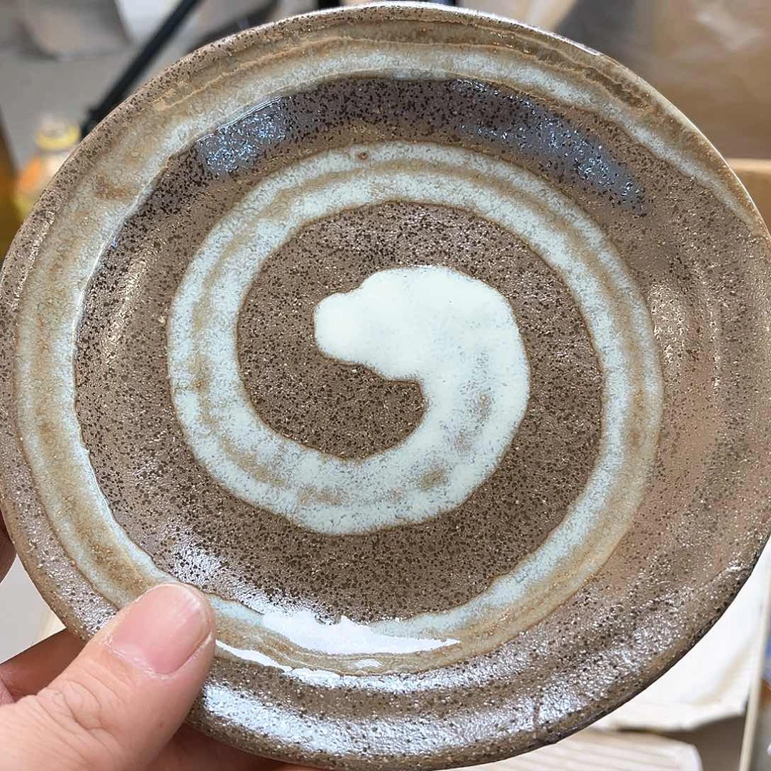 盖碗在一起就是要开心的生活才