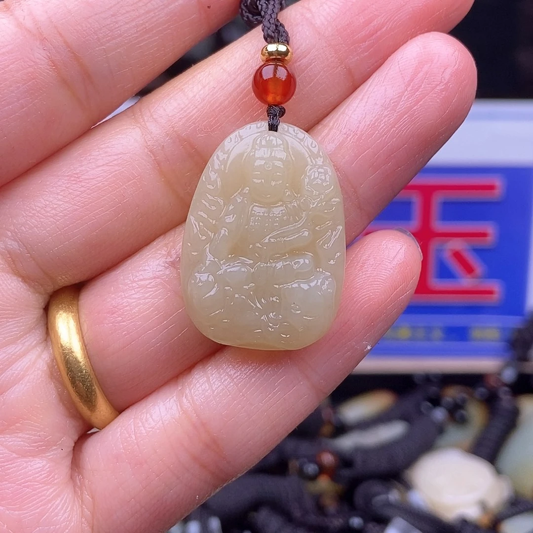 颈饰未镶嵌和田玉