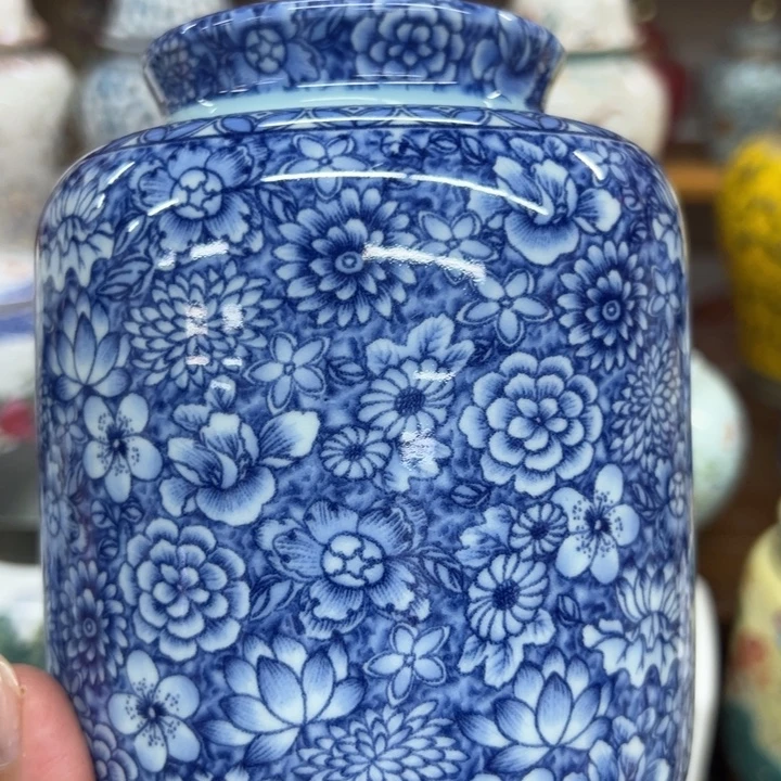 高端陶瓷茶叶密封罐