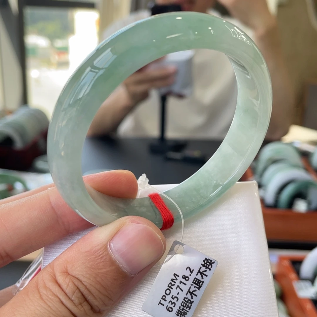 翡翠未镶嵌手镯6号57